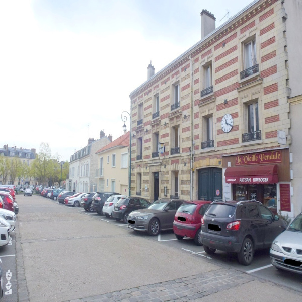 Location Immobilier Professionnel Local commercial Pontoise 95300